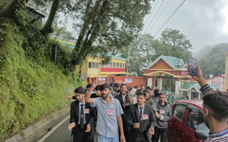 NTA की लगातार विफलताओं के खिलाफ SFI HPU यूनिट का विरोध प्रदर्शन