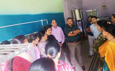 मनमोहन शर्मा ने आई.एफ.सी. स्कलोडा व कण्डाघाट का किया निरीक्षण