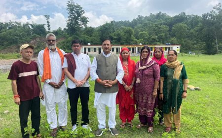 मात्तर स्कूल भवन भाजपा सरकार की देन, कांग्रेस सरकार ने पंचायत में सड़क-पुलों के काम रोके : डॉ. बिंदल