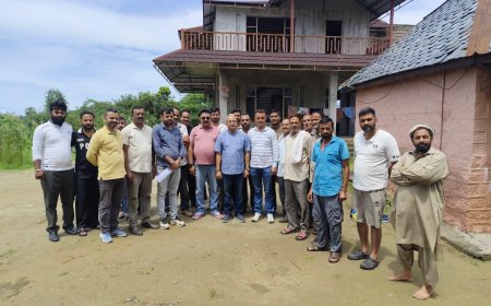 सस्त्र गांव को 40 वर्ष बाद मिलेगी पक्की सड़क : सुनील शर्मा बिट्टू