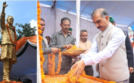 मुख्यमंत्री ने पूर्व प्रधानमंत्री राजीव गांधी को पुष्पांजलि अर्पित की