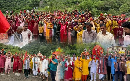 हर-हर महादेव के घोष से  गूंजा ट्रहाई गांव- शिवलिंग प्राण प्रतिष्ठा समारोह ने छोड़ी अनूठी छाप
