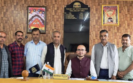 नंबरदारों ने उठाई तहसील कार्यालय में अलग कक्ष की मांग, नंबरदार संघ के प्रतिनिधिमंडल ने की तहसीलदार जुन्गा से भेंट