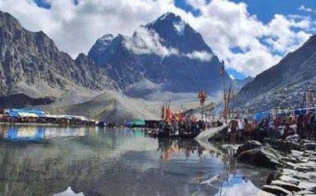 डल में पवित्र डुबकी को पांचवें दिन 1664 श्रद्धालु रवाना