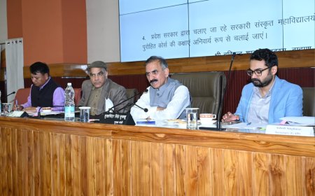 संस्कृत महाविद्यालयों में कर्मकांड पुरोहित कोर्स की कक्षाएं आरम्भ करने पर विचार : मुख्यमंत्री