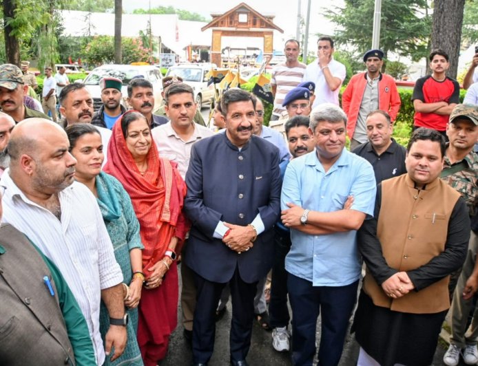 अंतरराष्ट्रीय मिंजर मेला चंबा की समृद्ध लोक संस्कृति और ऐतिहासिक विरासत का जीवंत प्रतीक : मुकेश अग्निहोत्री