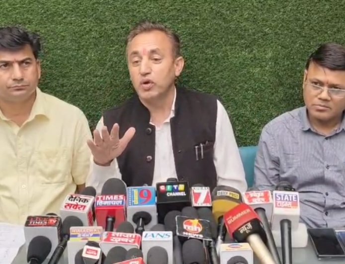 सुप्रीम कोर्ट के फैसले का स्वागत, HGTU ने उठाई स्कूलों के विलय, आवश्यकता-आधारित ट्रांसफर, DA और पदोन्नति की मांग