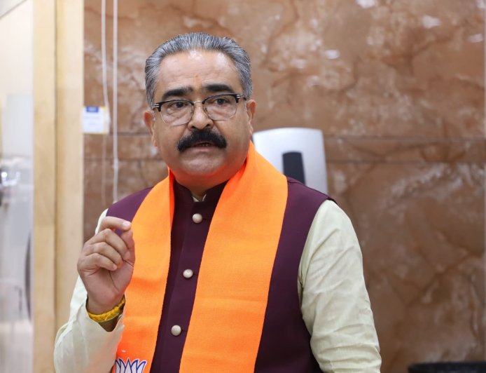 सुक्खू सरकार ने हिमाचल की जनता से छीना सस्ता सफर, बीजेपी की जनहितैषी परिवहन योजनाओं पर चलाई कैंची : बिक्रम ठाकुर