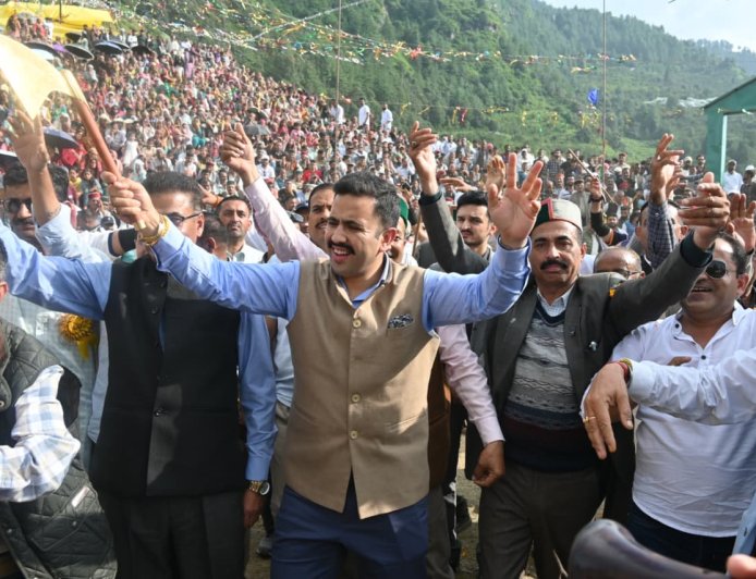 विक्रमादित्य सिंह ने की रिहाली मेला के समापन समारोह में शिरकत