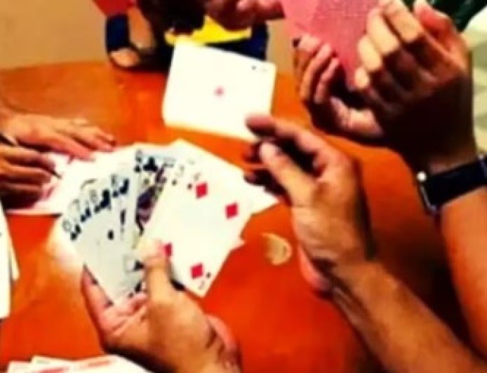 शिलाई में जुआ खेलते छह लोग गिरफ्तार, 4,300 रुपये नकद और ताश के पत्ते बरामद