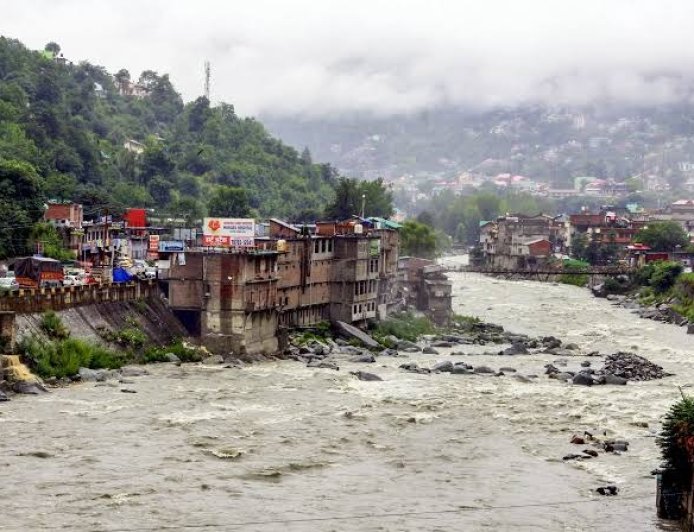 हिमाचल में 30 अगस्त से फिर सक्रिय होगा मानसून , 6 जिलों में बारिश का येलो अलर्ट , सामान्य से 10% कम बरसे मेघ
