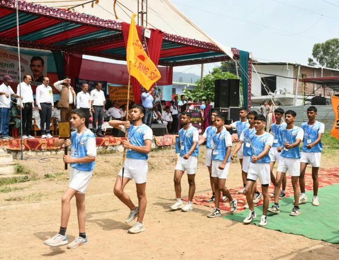 खेल युवाओं में अनुशासन, नेतृत्व क्षमता, आत्मविश्वास, सहयोग एवं टीम भावना विकसित करने में सहायक - संजय अवस्थी