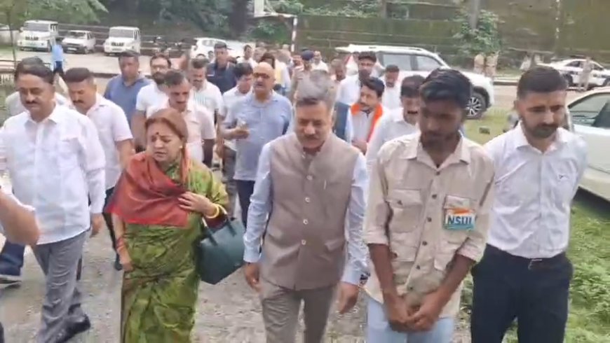 तकनीकी शिक्षा मंत्री ने किया ITI का दौरा, ITI परिसर में चल रहे CLC भवन को ITI को देने की सिफारिश