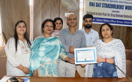 नशे के दुष्प्रभावों के प्रति जागरूकता और रोकथाम के लिए सामूहिक प्रयास जरूरी : उपायुक्त प्रियंका वर्मा