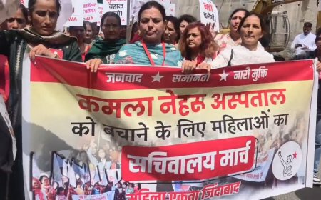 केएनएच से गायनी सेवाएं शिफ्ट करने के विरोध में सचिवालय मार्च, पुलिस के साथ प्रदर्शनकारियों की झड़प