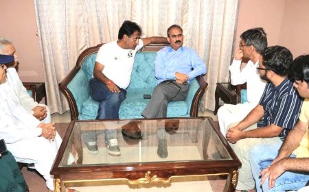 मुख्यमंत्री ने नेपाल बाढ़ में लापता ऊना के इंजीनियर के परिवार को हर संभव सहायता का आश्वासन दिया