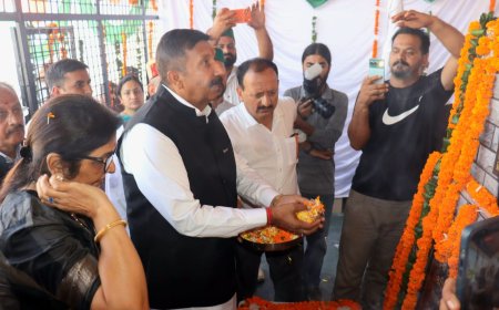 डॉ. प्रेम सिंह की जयंती एवं पुण्यतिथि पर रेणुका में उमड़ा जनसैलाब, उप मुख्यमंत्री मुकेश अग्निहोत्री ने दी श्रद्धांजलि