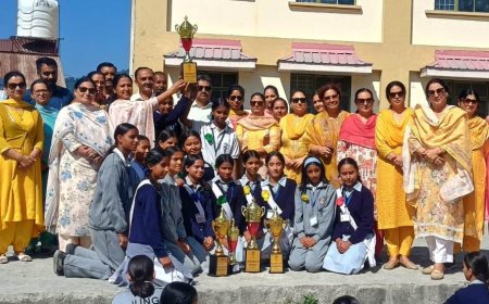 जिला स्तरीय खेलकूद प्रतियोगिता में जुन्गा स्कूल की बेटियां बनी  ओवरऑल चैंपियन