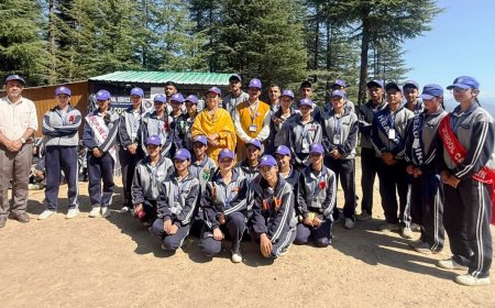 एनएसएस दिवस पर चियोग स्कूल में चलाया स्वच्छता अभियान