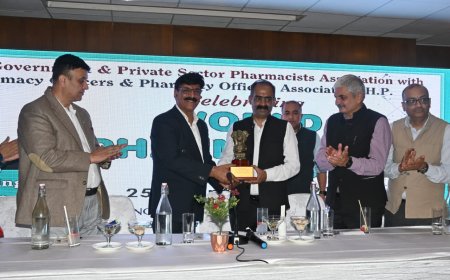 स्वास्थ्य विभाग का नर्वस सिस्टम हैं फार्मासिस्ट - अनिरुद्ध सिंह