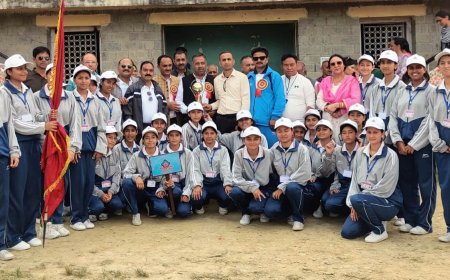 जुन्गा में अंडर-19 छात्रा वर्ग की जिला स्तरीय खेलकूद प्रतियोगिता आरंभ, 18 विद्यालयों की 165 छात्राएं ले रही हैं भाग