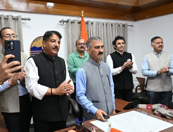 मुख्यमंत्री ने सहकार सदन के नवीनीकरण कार्य का शिलान्यास किया