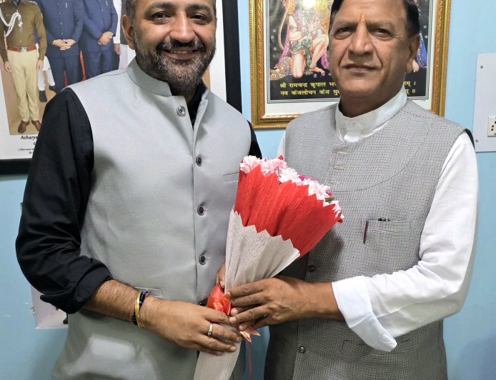 डॉ. बिंदल का स्वर्णिम राजनीतिक अनुभव और संगठनात्मक मार्गदर्शन कार्यकर्ताओं के लिए बहुमूल्य प्रेरणा : कर्ण नंदा
