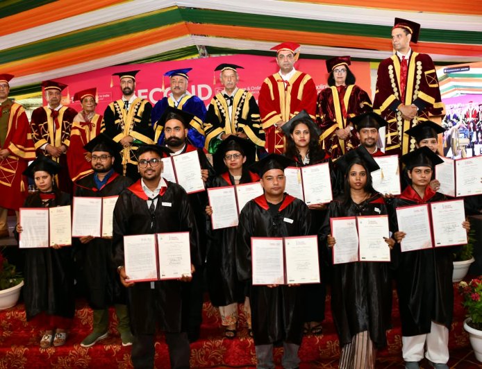 समाज में सकारात्मक परिवर्तन लाने में शिक्षा की भूमिका अहम - रोहित ठाकुर