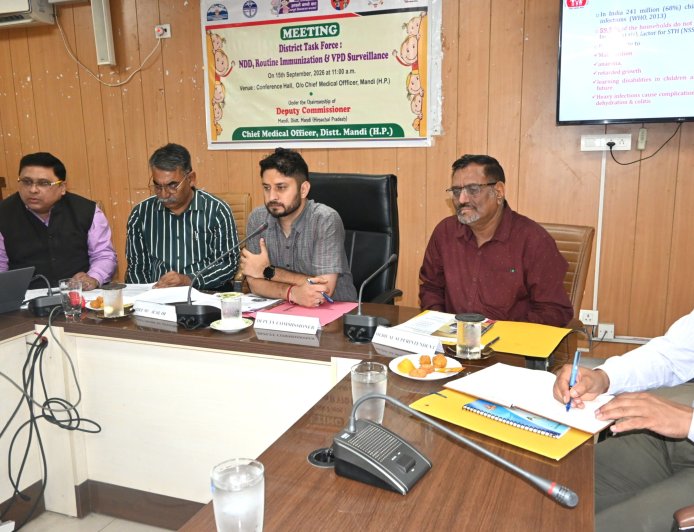 बेटियों को सर्वाइकल कैंसर से बचाने के लिए एचपीवी टीकाकरण करवाएं : उपायुक्त