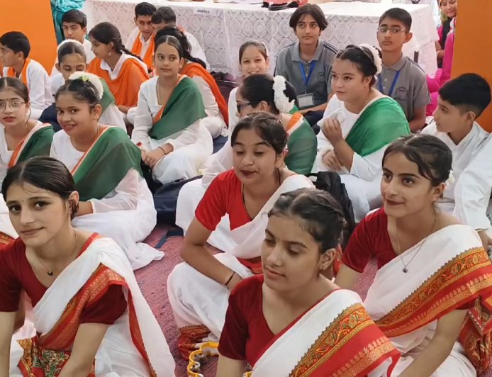 बच्चों को भारतीय संस्कृति और भारत के इतिहास से अवगत करवाना है मकसद- अध्यक्ष