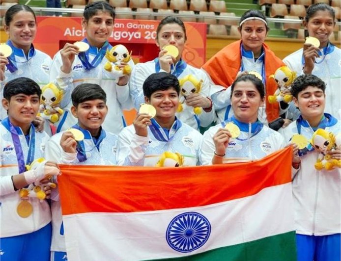 महिला कबड्डी में लगातार दूसरी बार जीता स्वर्ण पदक, टीम में हिमाचल की चार खिलाड़ी शामिल