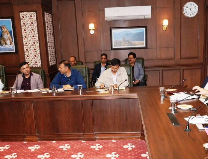 मुख्यमंत्री ने 66 मेगावाट क्षमता की धौलासिद्ध परियोजना को अधिग्रहित करने के लिए शपथ पत्र दायर करने के निर्देश दिए