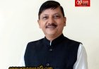 सुक्खू सरकार का मुकाबला अब विपक्ष से नहीं, अपनी ही कांग्रेस से; रोहड़ू-रामपुर के पोस्टरों से वीरभद्र सिंह गायब क्यों : राजेंद्र राणा