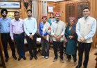 एशियाई खेलों की पदक विजेता सीमा को उपायुक्त मुकेश रेपस्वाल ने किया सम्मानित