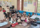 ठाकुरद्वारा पाठशाला का उपनिदेशक ने किया औचक निरीक्षण, शैक्षणिक स्तर कमजोर मिलने पर प्रभारी अध्यापक को कारण बताओ नोटिस