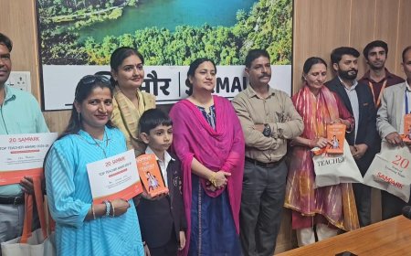 उत्कृष्ट कार्य करने वाले जिला के 6 शिक्षकों को मिला सम्मान, डीसी सिरमौर ने सम्मानित किए शिक्षक