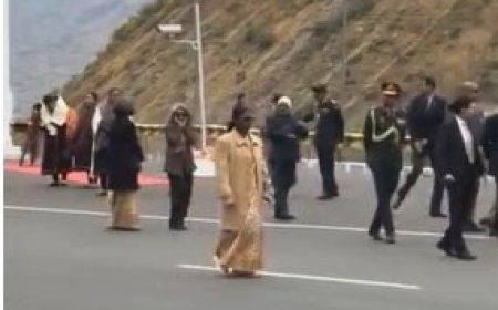 अटल टनल के नॉर्थ पोर्टल पहुंची राष्ट्रपति, जगह जगह तैनात रहे पुलिस के जवान