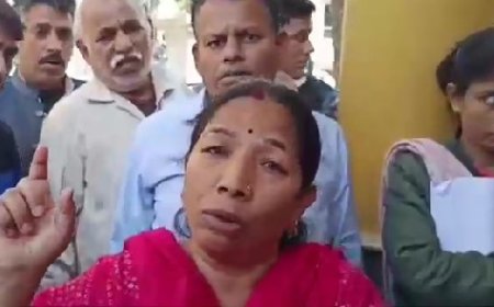 कुल्लू दशहरा में ठेकेदारी प्रथा के विरोध में उतरे व्यापारी
