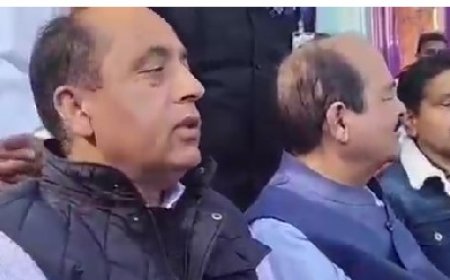 चंबा के लिल्ह में नेता प्रतिपक्ष के भाषण के दौरान गुल हुई बिजली, अधिकारियों को दी 2027 की चेतावनी