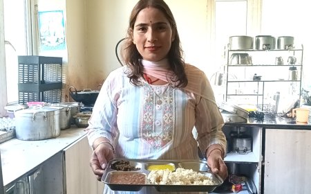 स्वयं सहायता समूह के माध्यम से आरती ने चुनी आत्मनिर्भरता की राह