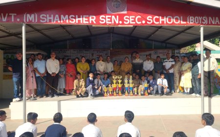 नाहन : अजय शर्मा के मार्गदर्शन में बॉयज स्कूल ने पहली बार जीती मेजर गेम्स की ऑल राउंड बेस्ट ट्रॉफी