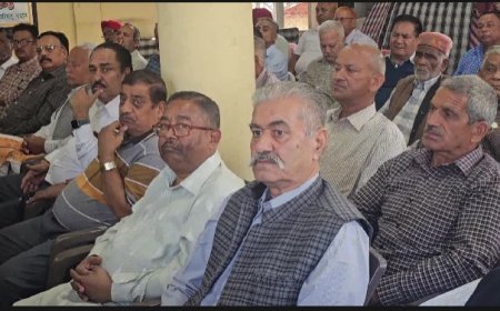 हिमाचल प्रदेश पेंशनर्स संयुक्त संघर्ष समिति का ऐलान, 15 दिनों में मांगी पूरी नहीं हुई तो शीतकालीन सत्र का होगा घेराव