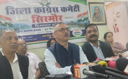 साजिश के तहत 30 राज्यों में 13 करोड़ मतदाताओं के काटे गए नाम: अजय सोलंकी