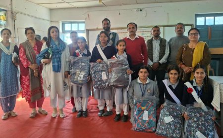 जुन्गा स्कूल  में मिलेट फूड प्रदर्शनी, छात्राओं ने बाजी मारी