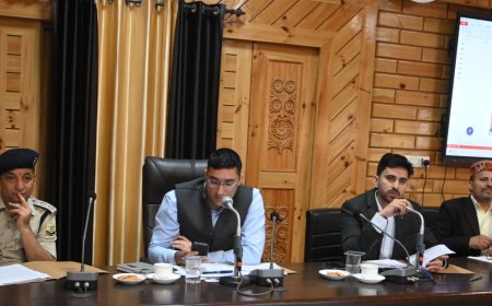 उपायुक्त मुकेश रेपसवाल की अध्यक्षता में श्री लक्ष्मी नारायण मंदिर न्यास की बैठक आयोजित