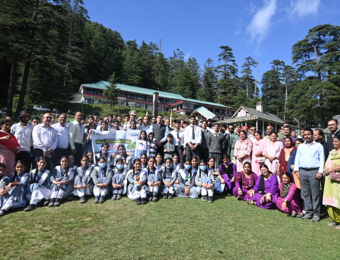 स्वच्छता ही सेवा अभियान-2026 के अंतर्गत खज्जियार में जिला स्तरीय जन स्वच्छता अभियान आयोजित