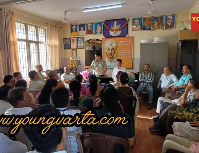 67वीं राज्य स्तरीय छात्रा खेलकूद प्रतियोगिता की तैयारियों का उप निदेशक ने लिया जायजा