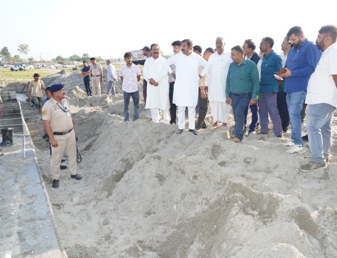 रोड़ा में 100 करोड़ की परियोजनाओं को व्यवस्थित रूप देने पर जोर, हेलीपोर्ट जुलाई 2027 तक पूरा करने का लक्ष्य