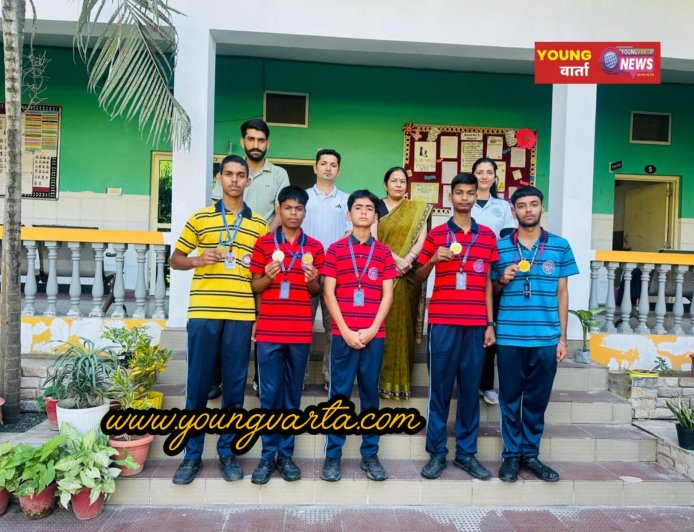 जिला ओपन एथलेटिक्स टूर्नामेंट में द रोज ऑर्किड वर्ल्ड स्कूल का दबदबा, 4 खिलाड़ियों ने जीते 2 स्वर्ण और 3 रजत पदक