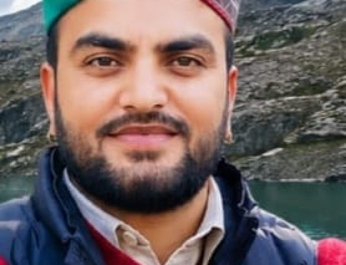 मुख्यमंत्री के स्वागत की तैयारियों के दौरान करंट लगने से युवा कांग्रेस नेता चंद्रमणि कुलेठी की मौत